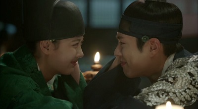 Moonlight Drawn By Clouds Korean Drama - Park Bo Gum and Kim Yoo Jung