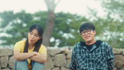 Difficult Reunion Between Lee Jae Wook and Choi Sung Eun in New Trailer for “Last Summer”