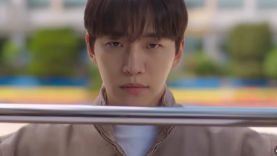 Junho Uses His New Superpowers in New Trailer for “Cashero”