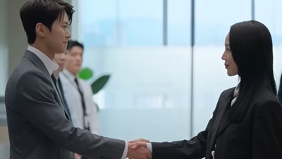 Shin Hye Sun and Gong Myung Investigate in New Trailer for “Filing for Love”