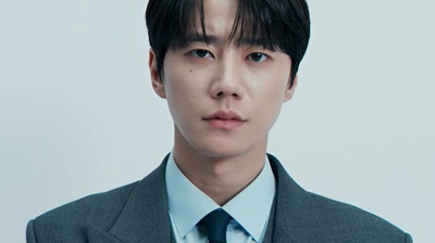 Lee Jun Young and Son Hyun Joo Swap Souls in New Trailer for “Reborn Rookie”